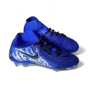 Nike Kids Blue and Silver Soccer Cleats